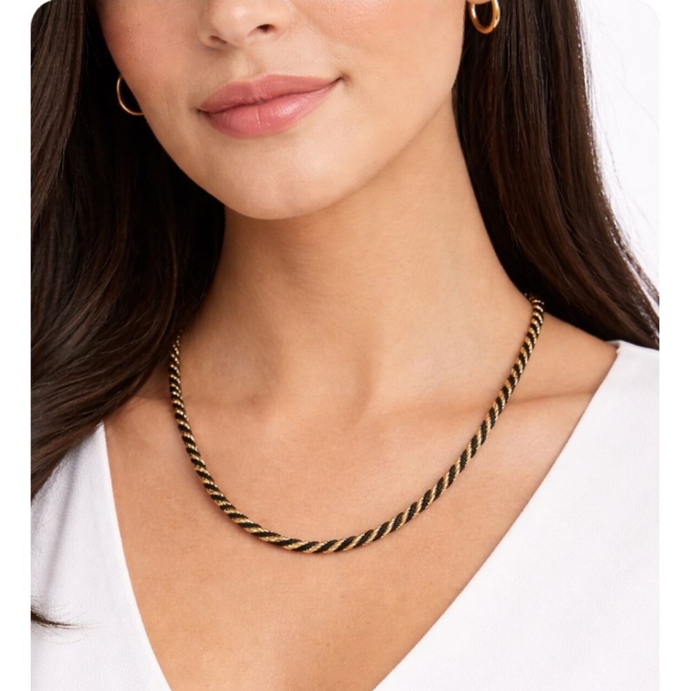 Vintage Trifari TM Gold & Black Twisted Rope Chain Necklace 16” Classic Statemen